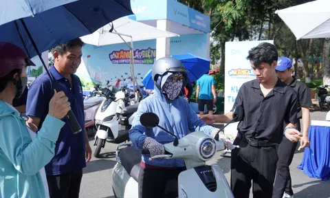 Evo Lite “chiếm spotlight” ở Đồng Tháp: Không cần bằng lái, dễ dùng cho cả gia đình