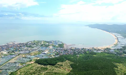 Nghệ An yêu cầu sớm khởi công dự án Nhà máy Nhiệt điện LNG Quỳnh Lập