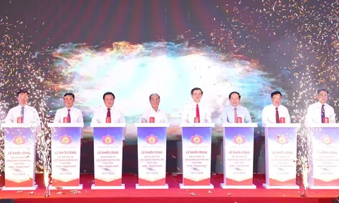 Nghệ An: Khởi công tuyến đường bộ cao tốc Vinh - Thanh Thuỷ