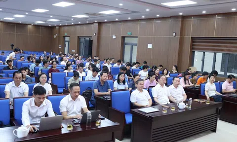 Phường Thành Vinh tập huấn triển khai hệ thống tiêu chí và phần mềm đánh giá hiệu quả công việc (KPI)