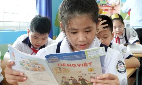 “Kết nối tri thức với cuộc sống” được lựa chọn làm bộ sách giáo khoa thống nhất trên toàn quốc