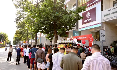 [Video] Cơn sốt bạc lan rộng: Giá leo thang kỷ lục, nhà đầu tư đổ xô tìm cơ hội mới