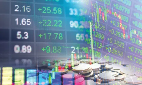 Dòng tiền ngoại nâng đỡ thị trường, VN-Index tăng mạnh nhưng rủi ro phân hóa hiện hữu