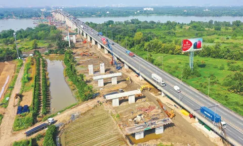 Đầu tư công 2025 chậm nhịp về đích: Bộ Tài chính kiến nghị loạt giải pháp gỡ vướng giải ngân