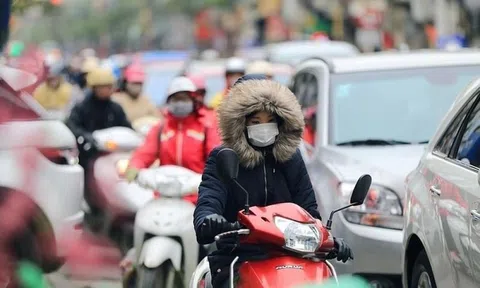 Không khí lạnh dồn dập, miền Bắc bước vào đợt rét sâu, núi cao tiệm cận 0 độ C