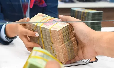 Ngân hàng Big 4 tăng tốc nâng lãi suất huy động, kỳ hạn dài vọt lên 6,5%/năm