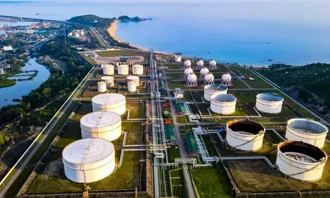 Đề xuất xây dựng siêu trung tâm năng lượng tại Dung Quất, huy động vốn đa nguồn quy mô lớn