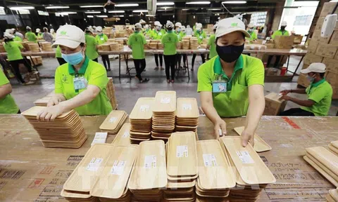 Đơn hàng đồ gỗ phục hồi, xuất khẩu sang Trung Quốc tăng gần 50%