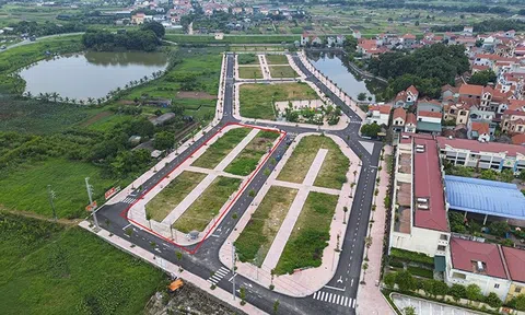 Bộ Tài chính tiếp tục nghiên cứu áp dụng thuế bất động sản