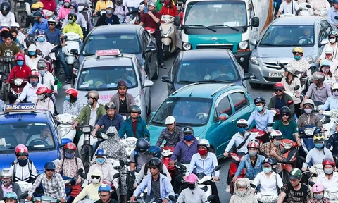 Lý do Hà Nội chưa áp dụng lệnh cấm xe máy xăng ở khu vực hồ Hoàn Kiếm