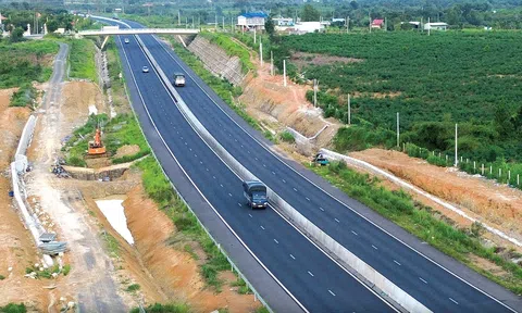 Bộ Xây dựng lên lộ trình nâng cấp cao tốc Bắc - Nam, hướng tới đồng bộ 6 làn xe