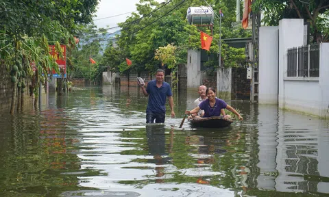 Bộ Xây dựng phát lệnh rà soát công trình giao thông, sẵn sàng ứng phó mưa lũ
