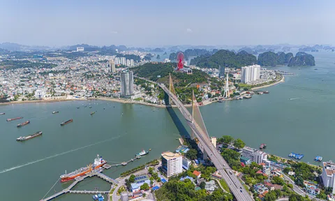 Quảng Ninh hoàn tất cột mốc đô thị loại I, tiến gần mục tiêu thành phố trực thuộc Trung ương