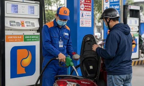 Bộ Tài chính lên tiếng về giải pháp giữ ổn định giá điện, xăng dầu trước nhiều biến động