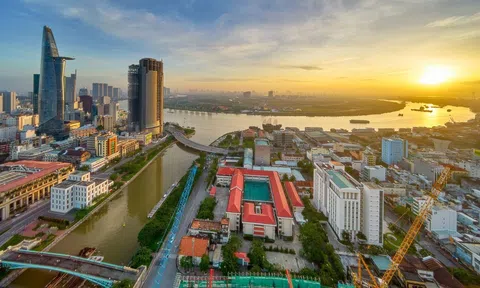 Kinh tế TP.HCM tăng trưởng tích cực trong 5 tháng đầu năm 2026, nhiều chỉ số bứt phá hai con số