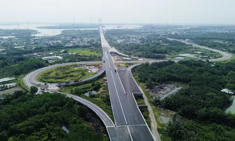 Hạ tầng kết nối mở rộng dư địa công nghiệp phía Nam