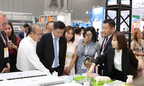 Ngành chăn nuôi chuyển mình trước yêu cầu phát triển xanh và bền vững