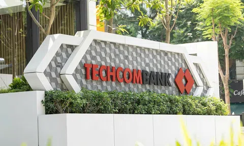Techcombank mở rộng động lực tăng trưởng từ hạ tầng và dịch vụ tài chính
