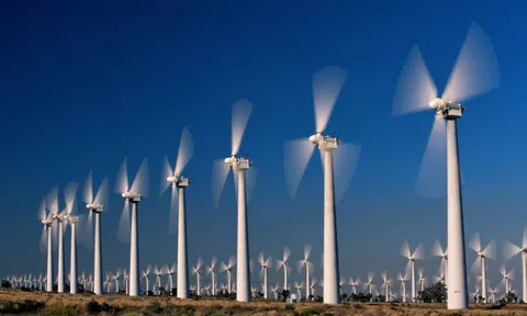 Anh tập trung vào các nguồn năng lượng tái tạo