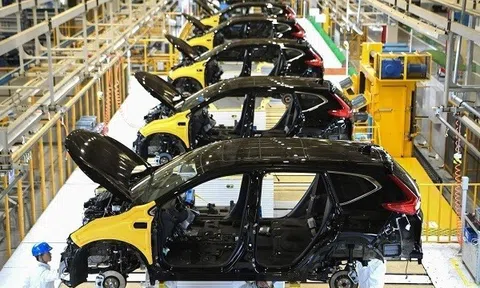 Giảm 50% lệ phí trước bạ, giá xe “nội” lăn bánh giảm theo đến 300 triệu đồng