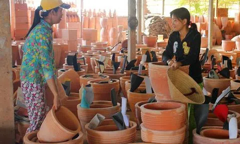 Vĩnh Long hỗ trợ doanh nghiệp phát triển thương hiệu sản phẩm