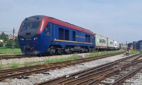 Tàu container chạy thẳng châu Âu: Mở ra trục vận tải đường sắt mới