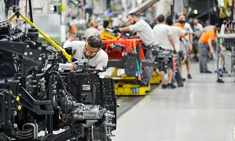 EU hướng tới đảm bảo mức lương tốt hơn cho người lao động