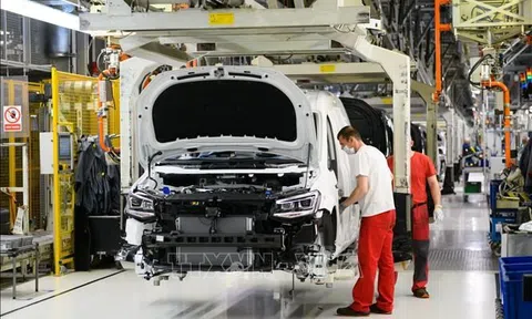 Sản lượng công nghiệp Đức phục hồi trong tháng 10/2021