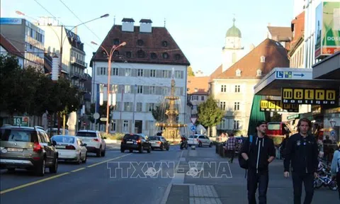 Những rủi ro cản trở tăng trưởng kinh tế Thụy Sỹ