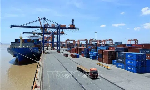 Doanh nghiệp logistics còn nhiều động lực tăng trưởng