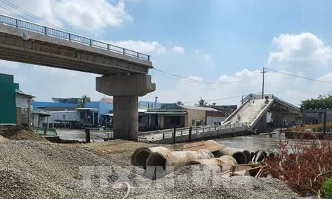 Bạc Liêu - Cà Mau tìm giải pháp sớm hoàn thành cầu Gành Hào