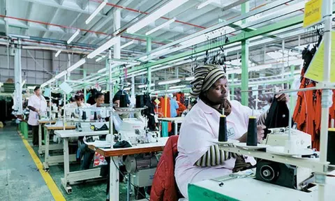 Nam Phi: Động thái của các hiệp hội dịch vụ và địa phương nhằm khôi phục kinh tế