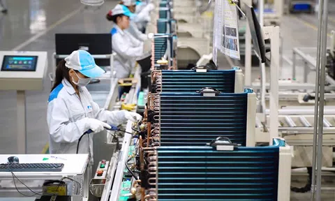 Thiếu hụt lao động - mối lo “kép” của các doanh nghiệp Nhật Bản