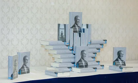 Hồi ký của cựu tổng thống Barack Obama và những bí mật chưa từng hé lộ