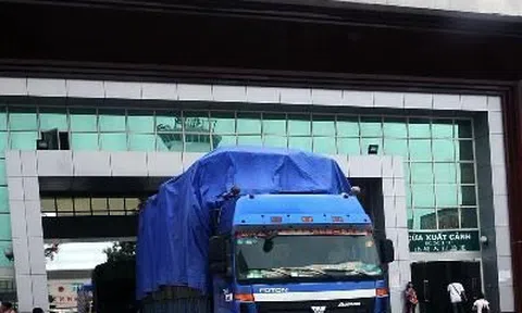 Quảng Ninh: Giải quyết phương tiện vận tải tồn đọng ở Móng Cái