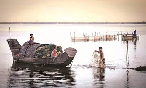 12 năm gặp lại những ngư dân trên phá Tam Giang