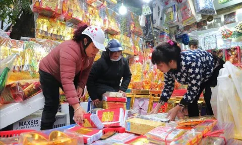 Tp.Hồ Chí Minh: Thị trường trầm lắng ngày tiễn Táo quân về trời