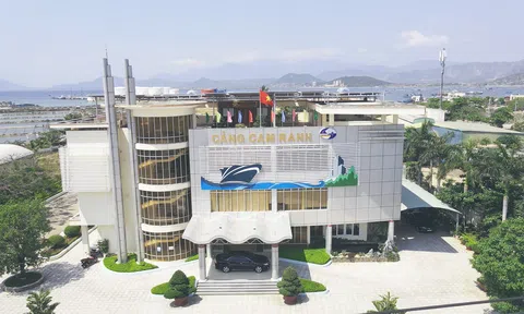 Giữ đà tăng trưởng trong "cuộc chiến" chống COVID