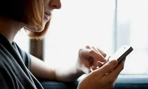 Ngân hàng gồng mình bù lỗ hàng trăm tỷ cho dịch vụ SMS báo thay đổi số dư