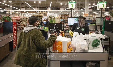 Bất chấp dịch bệnh và lạm phát, lao động Mỹ vẫn hưởng lợi về kinh tế