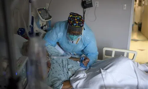 Hơn 1 triệu ca tử vong do COVID-19 được xác nhận ở Mỹ