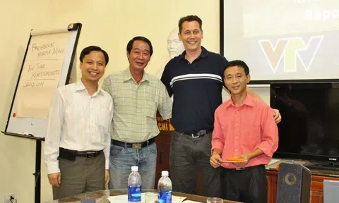 Nhà báo Kutis Ming: Hãy vứt bỏ đi sự diễn giải ở cuối câu chuyện