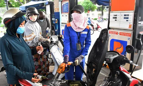 Bộ Công Thương: Đảm bảo duy trì liên tục nguồn cung xăng dầu