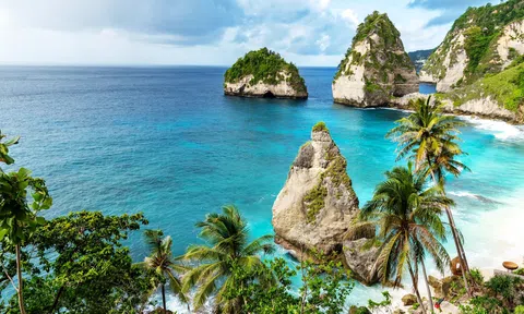 Bali: Hòn đảo nổi tiếng đã mở cửa đón du khách quốc tế