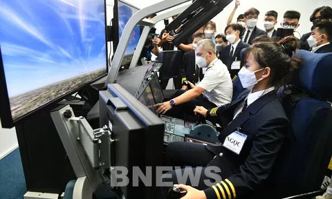 Lần đầu ra mắt chương trình hướng nghiệp hàng không cho học sinh