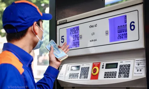 Bộ Tài chính đã trình phương án giảm thuế xăng dầu