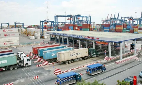 Thu phí hạ tầng cảng biển tại Tp. Hồ Chí Minh - Bài 1: Doanh nghiệp muốn tiếp tục lùi thời gian thu phí