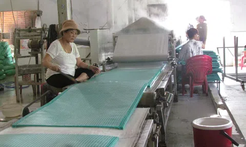 Hiệu quả kinh tế cao từ sản xuất bánh tráng siêu mỏng