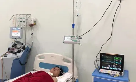 Bệnh viện Trung ương Huế thực hiện thành công ca gạn tách bạch cầu ở trẻ em