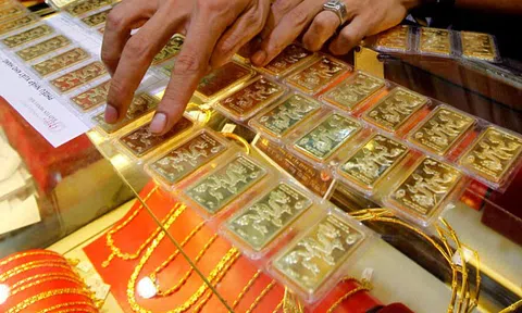 Giá vàng hôm nay 7/4: Biến động tăng giảm trái chiều